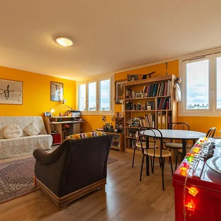 Superb Spacious Near Paris * Montreuil (Seine-Saint-Denis)