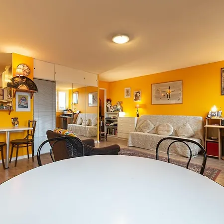 Superb Spacious Near Paris Lägenhet Montreuil (Seine-Saint-Denis)